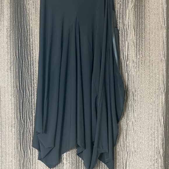 Women’s black skirt - Picture 4 of 6